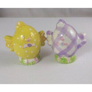 Vintage Essential Home Kmart Easter Chicks 3" Salt & Pepper Shakers